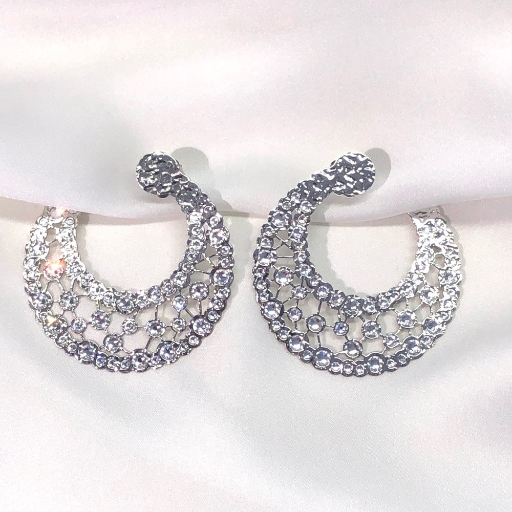 Silver(925) Hammered Finished and Crystal Earrings